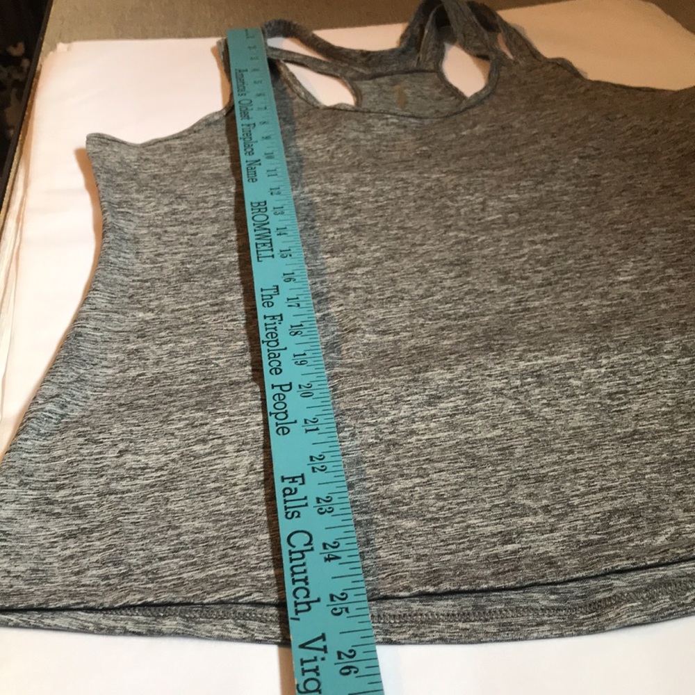 Avia gray racer back tank top size medium - Picture 7 of 9